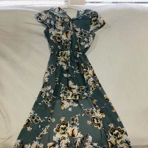 Gray and Floral Flyaway Romber